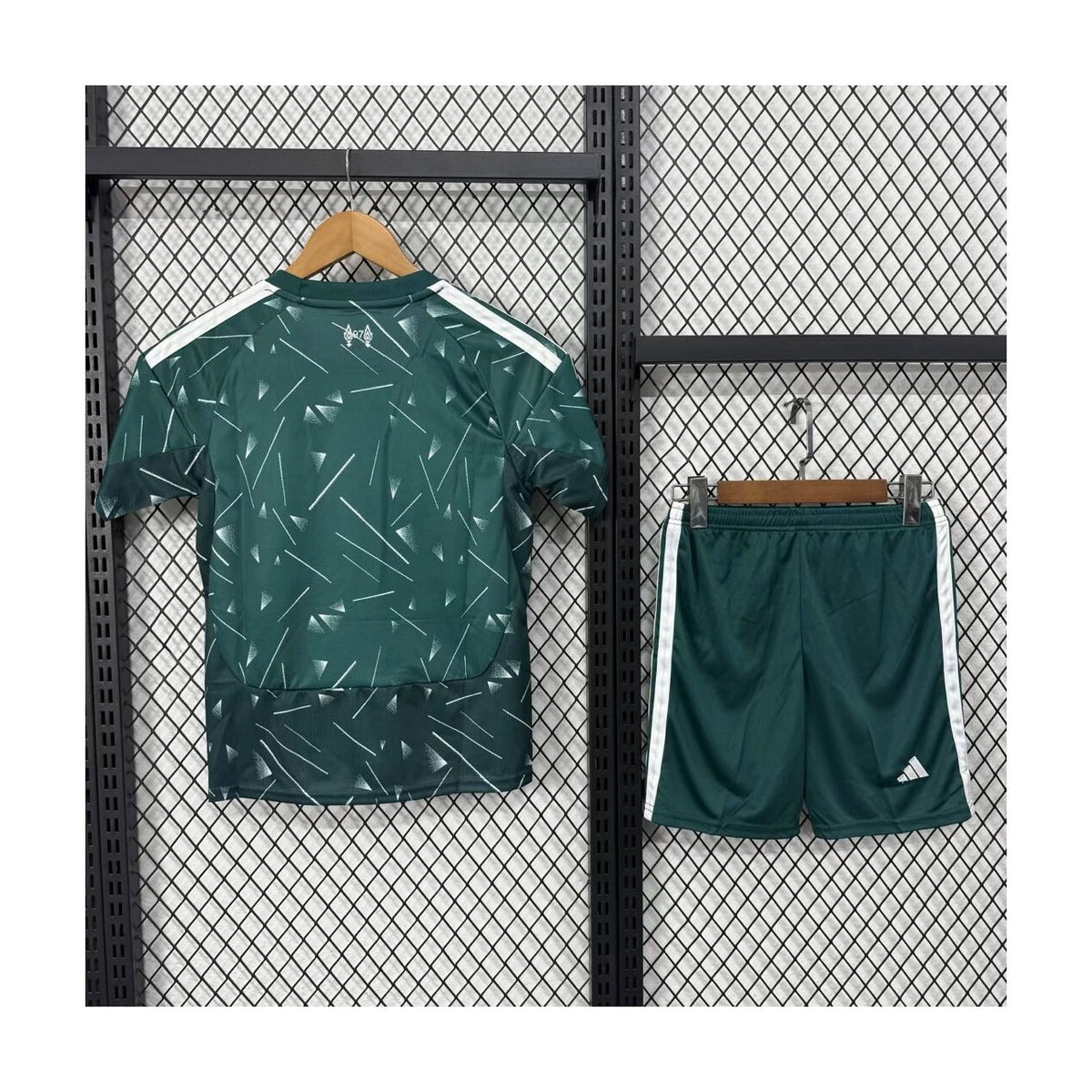 Ensemble enfant Liverpool gardien 2026/27 – vue 4