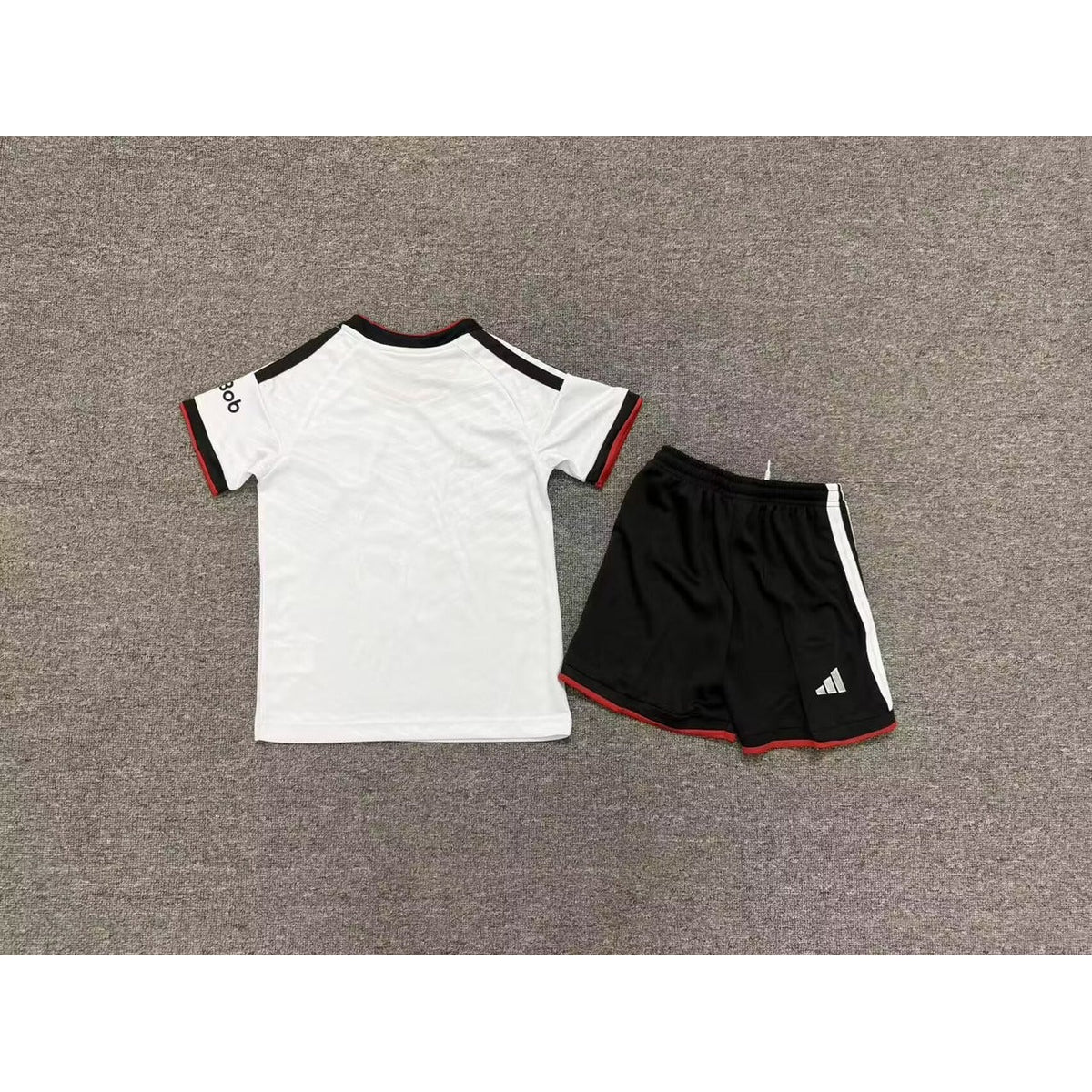 Ensemble enfant Fulham domicile 2026/27 – vue 4