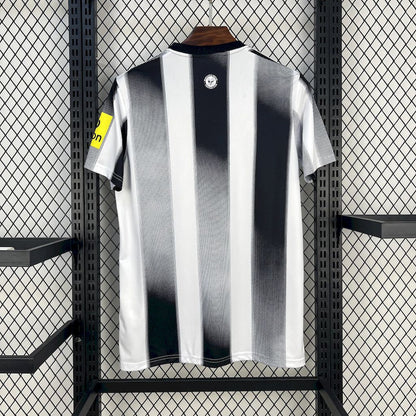 Maillot Spécial Newcastle United 2025/26