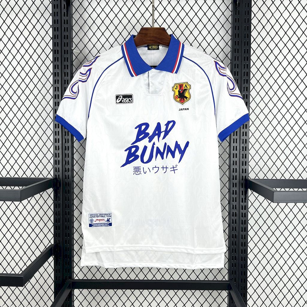 Maillot Extérieur Rétro Bad Bunny Japon 1998/99