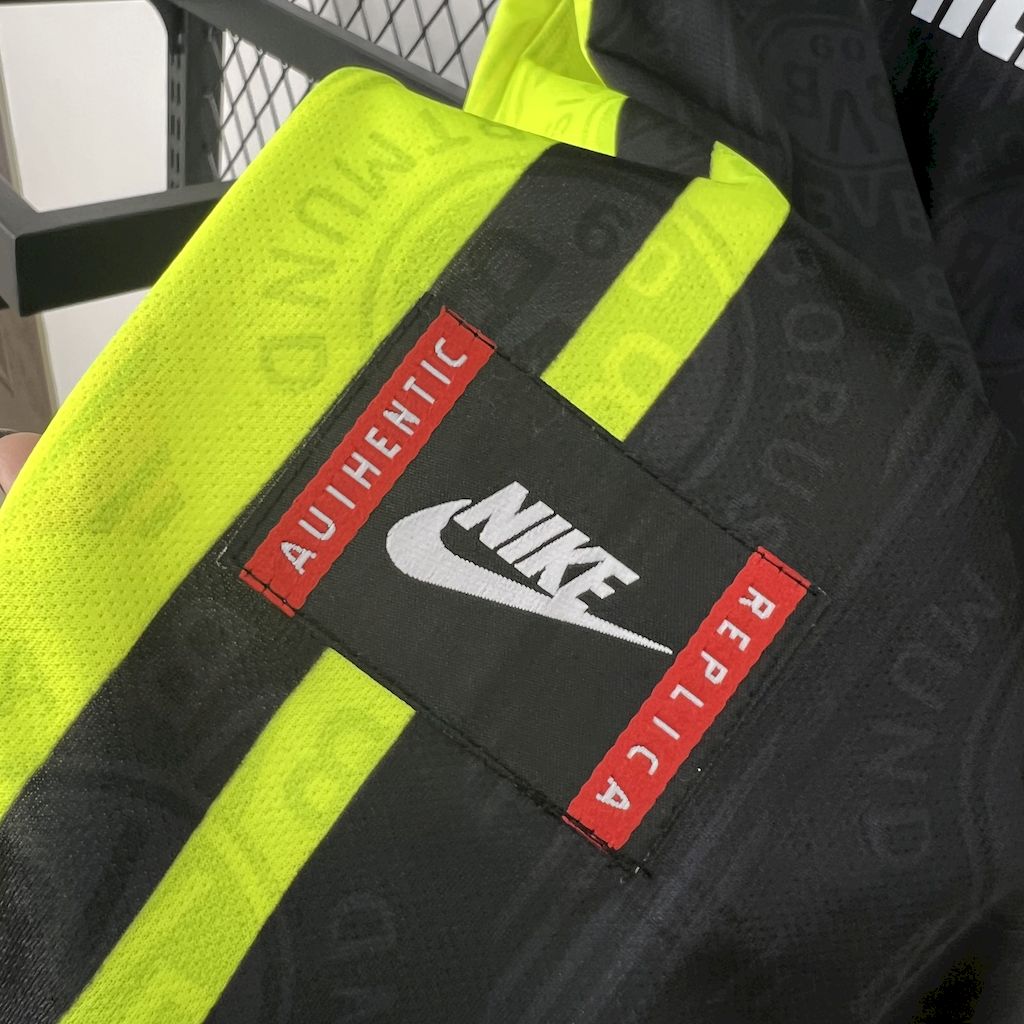 Maillot Extérieur Rétro Borussia Dortmund 1996/97