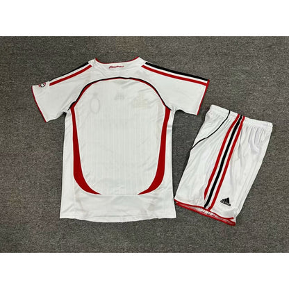 Ensemble enfant rétro AC Milan extérieur 2006/07 – vue 4