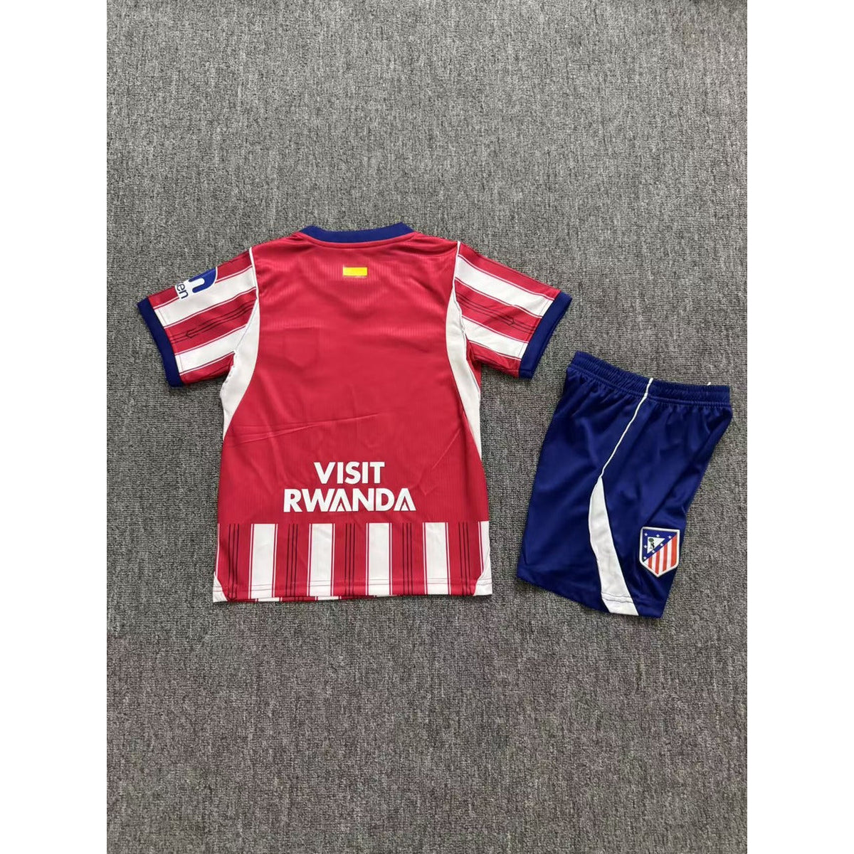 Ensemble enfant Atlético de Madrid domicile 2026/27 – vue 4